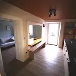 Mooi Ruim In Antieke Stadsboerderij شقة Schönecken